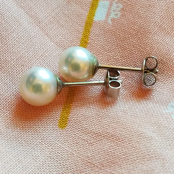 Platinum pearl earrings - Picture 2 of 8